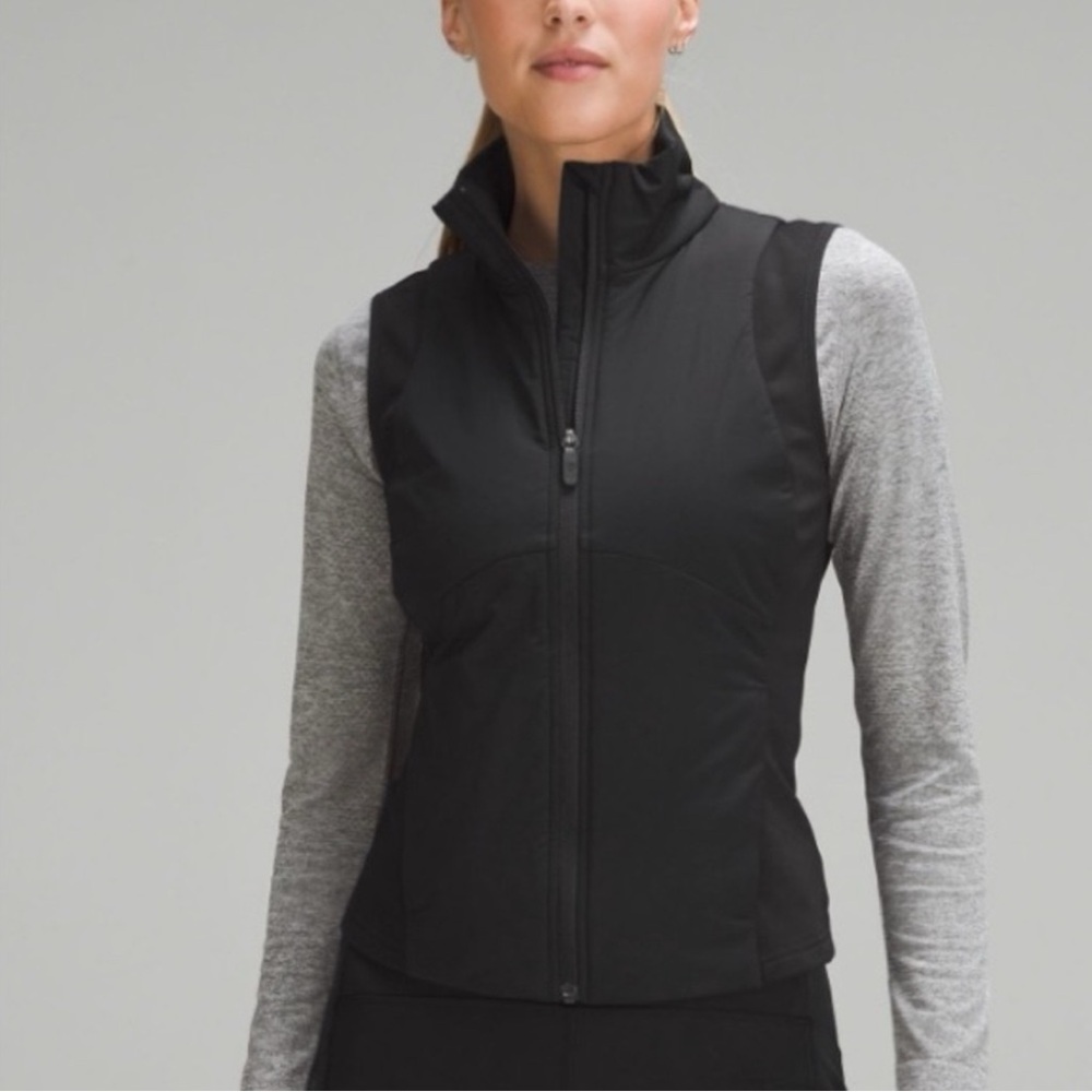 Women's push your pace Black Vest NWT